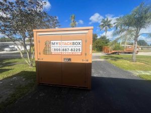 724eb64659dc3ff920231108-74-stw4vy-1920w