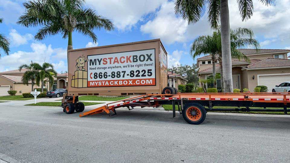 My Stack Box truck moving containers