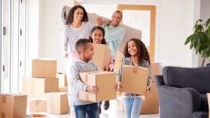 family_moving_in-1534f32e-1920w