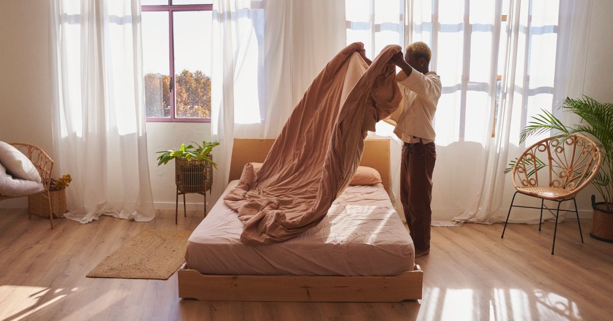 spring cleaning bedroom